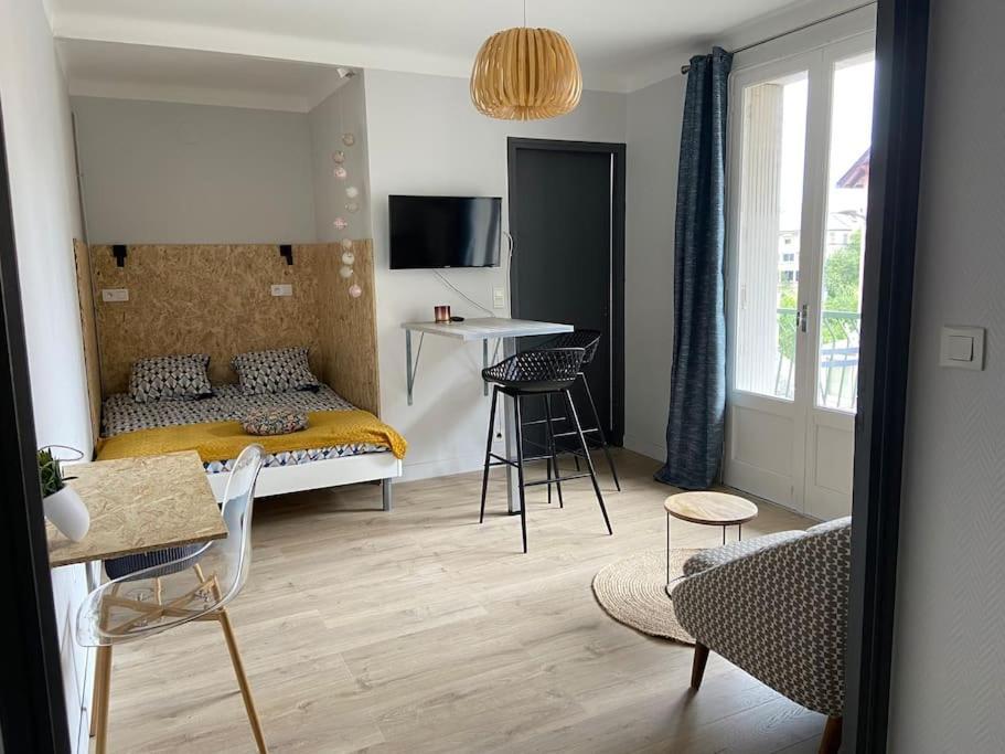 L'Eldorado Ruthenois - Garage & Terrasse Appartement Rodez Buitenkant foto